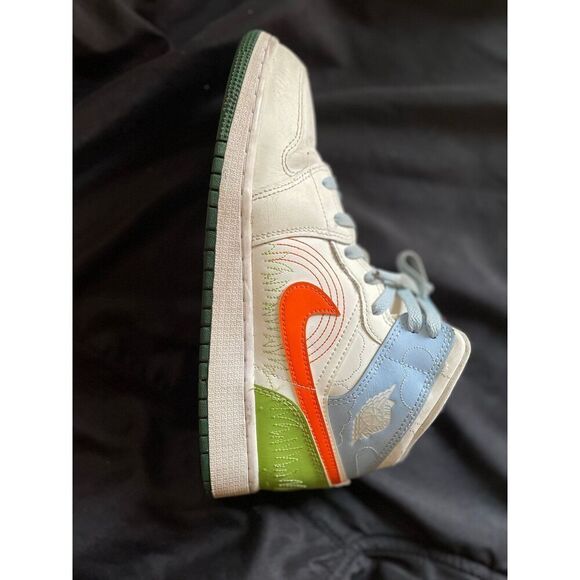 Nike Air Jordan 1 Mid SE Stitch youth size 6.5 - Picture 4 of 5